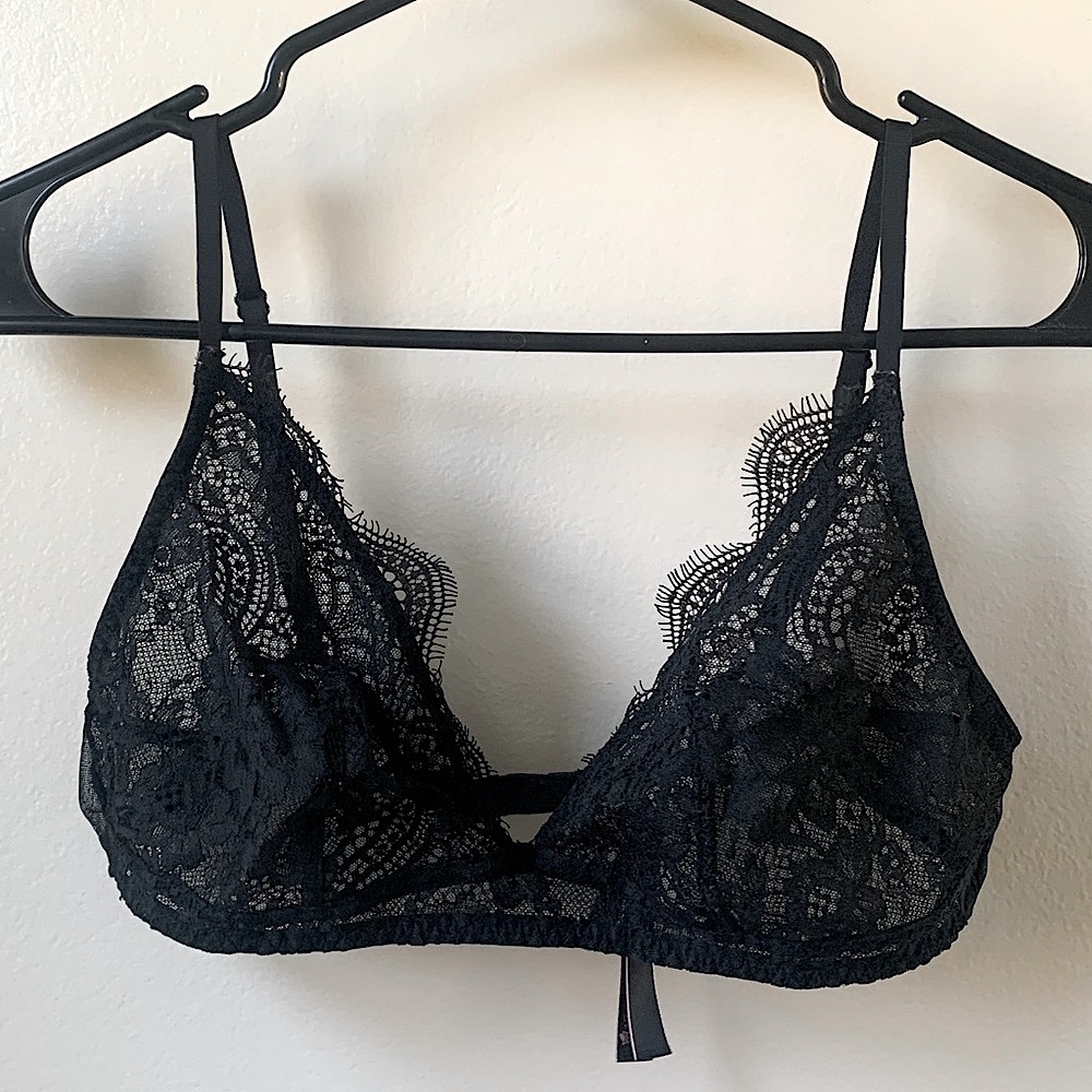 • VS Bralette •